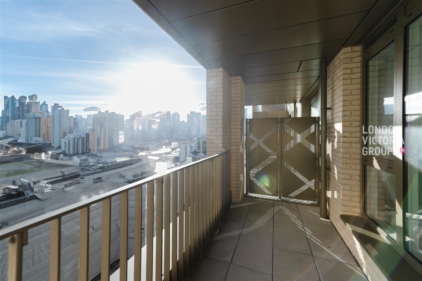 7 Gasholder Place, London